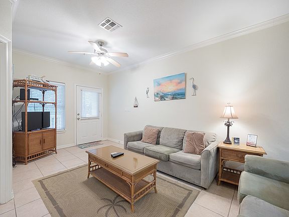 3rd image of 129 E Cora Lee Dr #105
