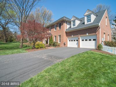 406 W Market St, Leesburg, VA, 20176