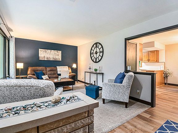 4th image of 56657 Brightwood Blvd