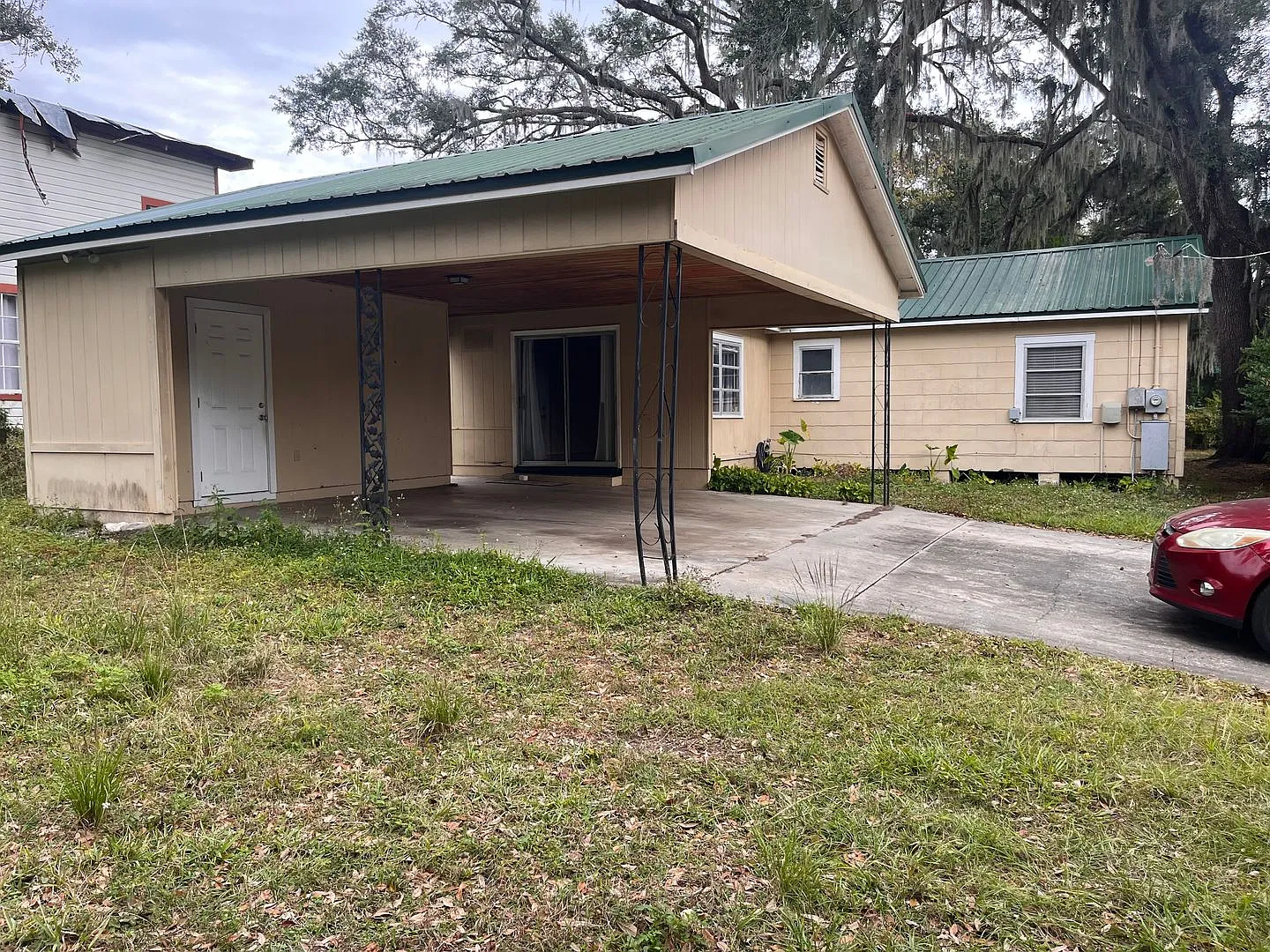 1101 N. Burton Street- 2 Bed, 1 Bath Home for Rent — Photo 4