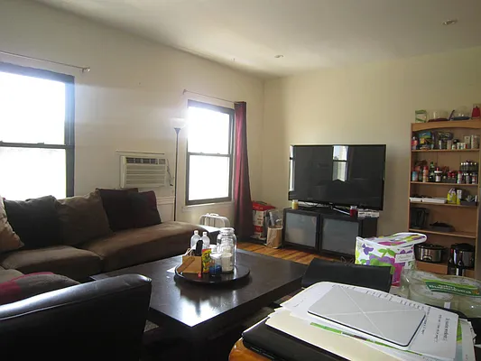 Rented by Immac Realty | media 73