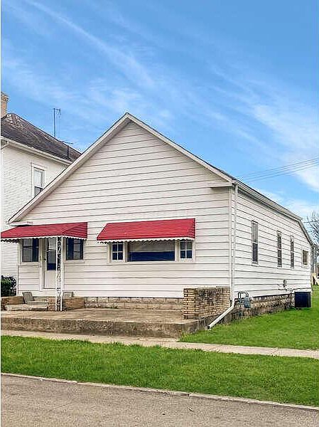 1st image of 171 Warner Ave