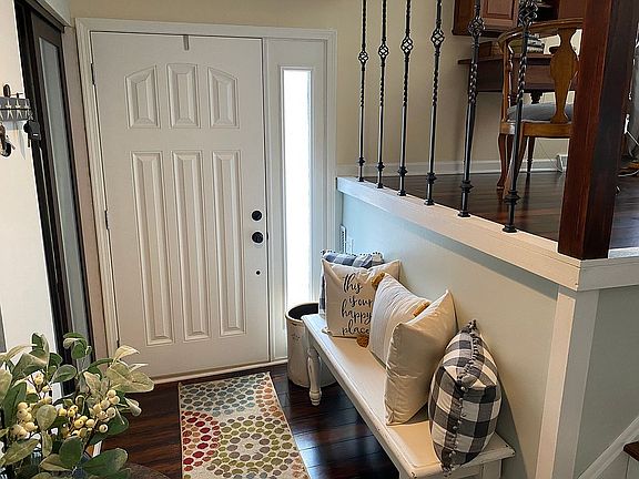 5th image of 29581 Wellington Dr