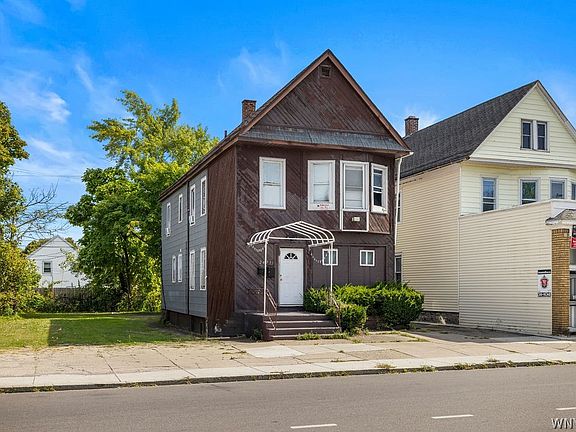 2nd image of 2473 Bailey Ave