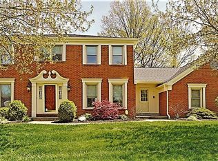 6832 Fox Hill Ln, Cincinnati, OH 45236