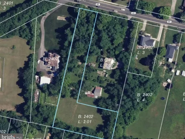 1217 E Oak Rd, Vineland, NJ 08360