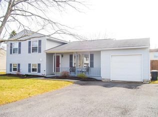 8248 Mantova Dr, Clay, NY 13041