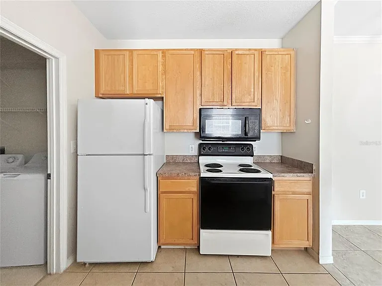 10205 Courtney Palms Blvd #101 — Photo 4
