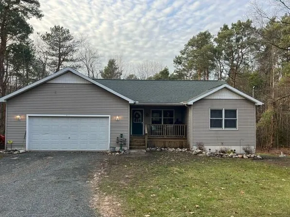 3746 W Hansen Rd, Ludington, MI 49431