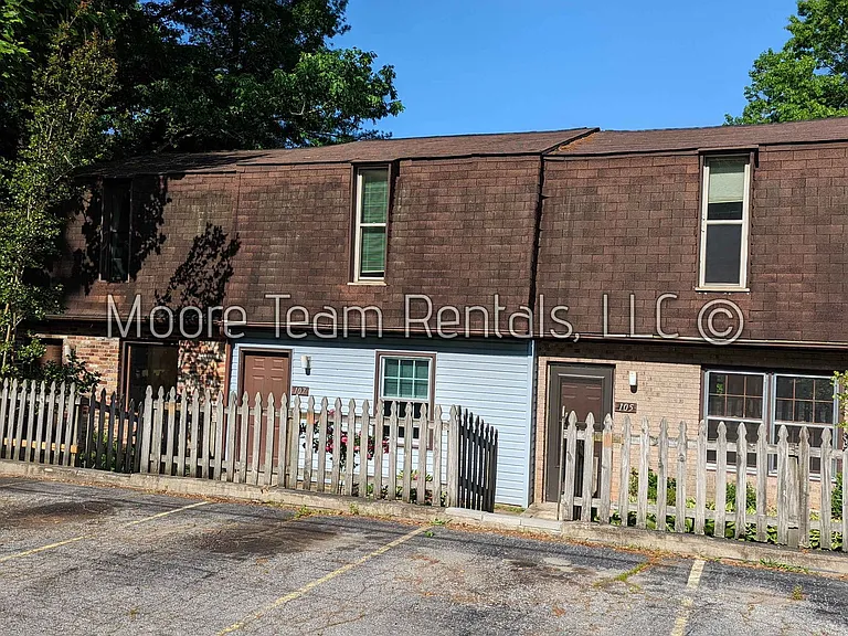 103-109 Paradise Ave — Photo 16
