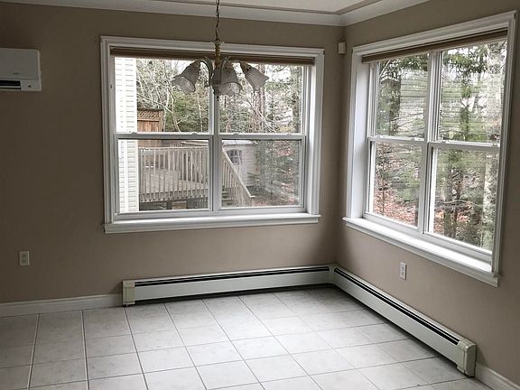 4th image of 24 Rosehurst Close