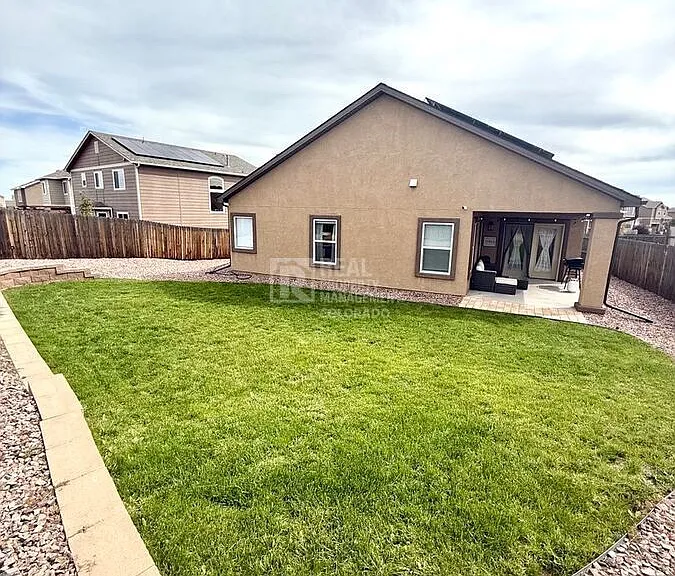 11426 Avena Rd — Photo 3