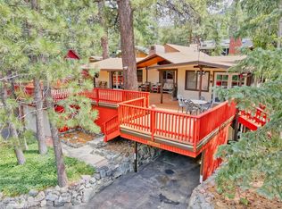 1513 Twin Lakes Dr, Wrightwood, CA 92397