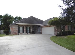 2521 S Savannah Ln, Lake charles, LA 70605