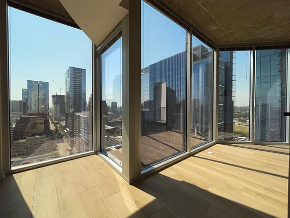 4th image of 360 Nueces St APT 2301