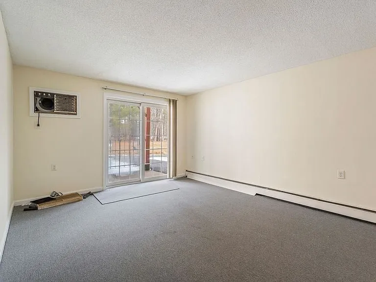 1703 White Cedar Blvd — Photo 8
