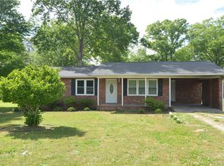 208 Project Rd, Iva, SC 29655