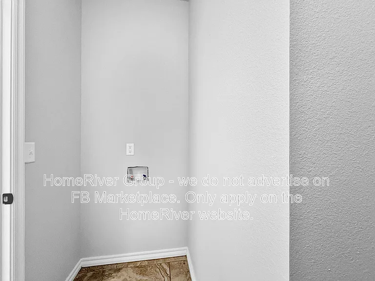 209 W 111th Pl S — Photo 6