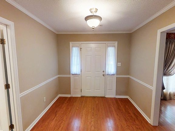 5th image of 509 Waterford Dr