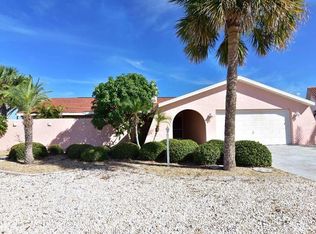 6372 Cocoa Ln, Apollo Beach, FL 33572