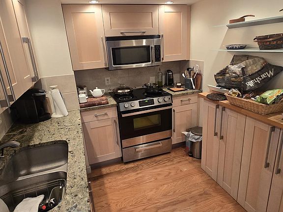 5th image of 5600 N Flagler Drive #801