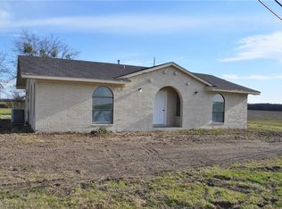 101 W Sycamore St, Bardwell, TX 75119