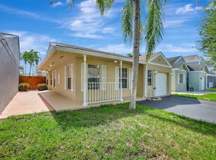 210 SW 159th Ter, Sunrise, FL 33326