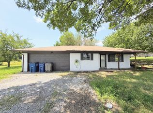1311 E College St, Princeton, TX 75407