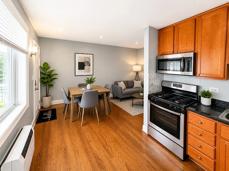 323 N Princeton Ave #8 — Photo 4