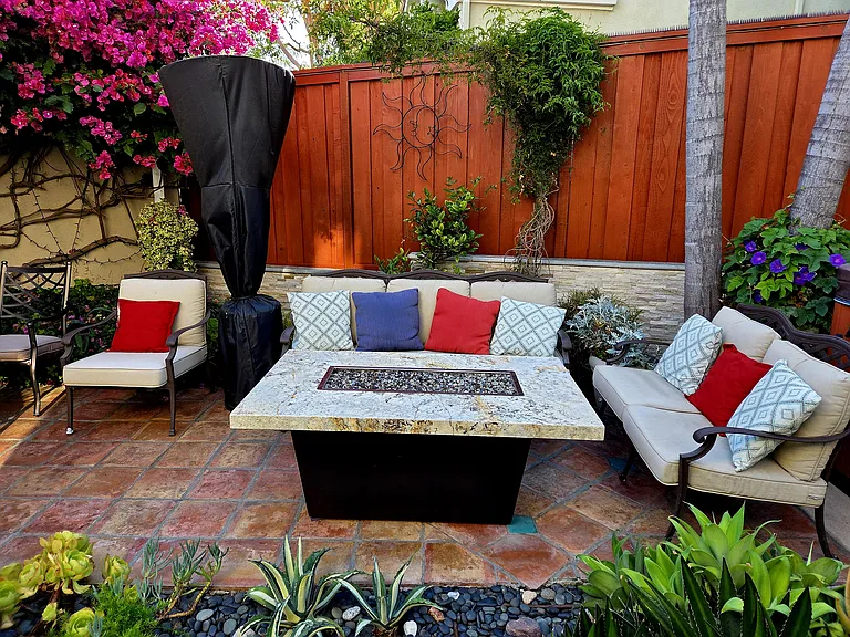 Fire pit
