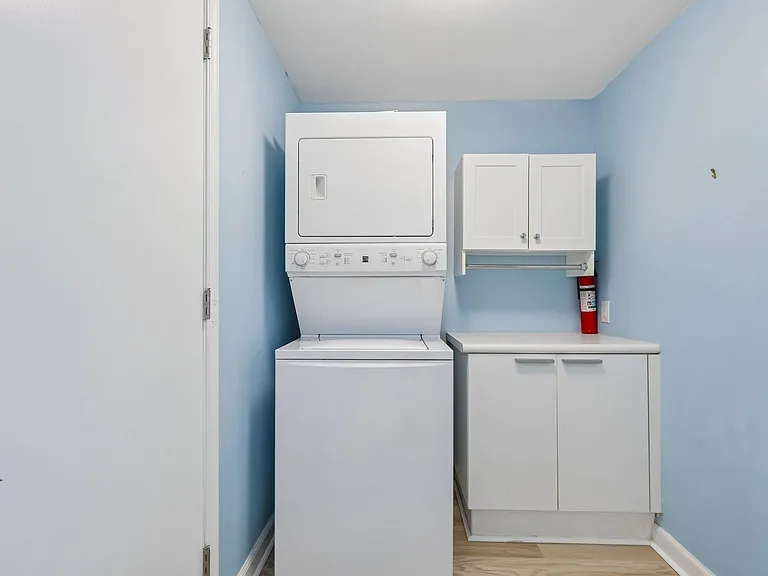 2650 Lake Shore Dr #1202 — Photo 15