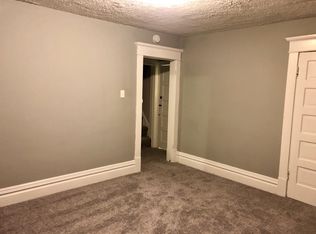 1121 9th St #3, Huntington, WV 25701