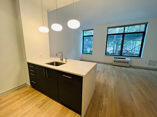 Rented by Living Quest Real Estate Inc. | media 26