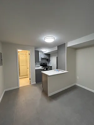 Rented by Liz Realty Group | media 3