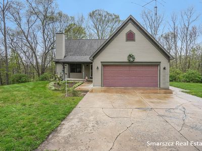 1934 Lincoln Rd, Allegan, MI, 49010
