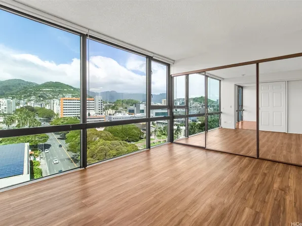 1114 Punahou St APT 14A, Honolulu, HI 96826