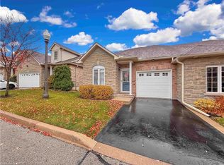 566 Southridge Dr #15, Hamilton, ON