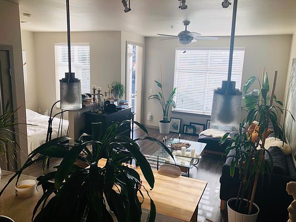 4th image of 11818 97th Ln NE APT 527