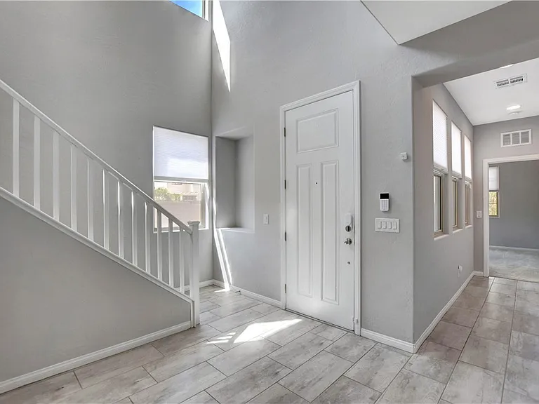 237 Zenobia Ct — Photo 13