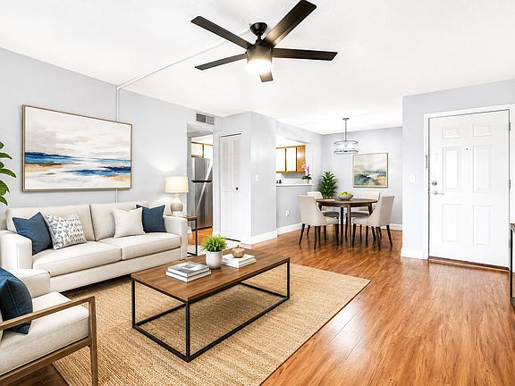 3rd image of 1229 SW 46th Ave APT 415
