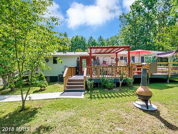 Relax on the large 2 tiered deck