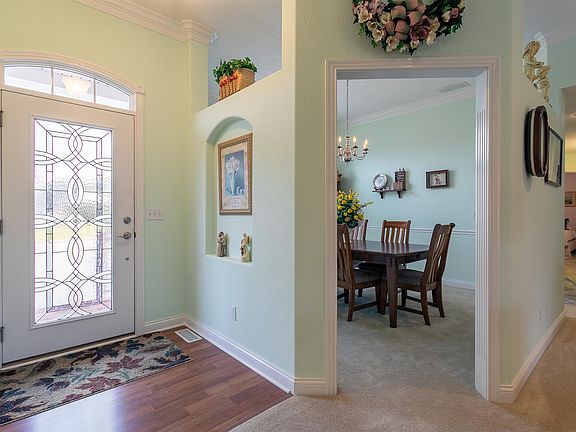 4th image of 109 Stonehedge Rd