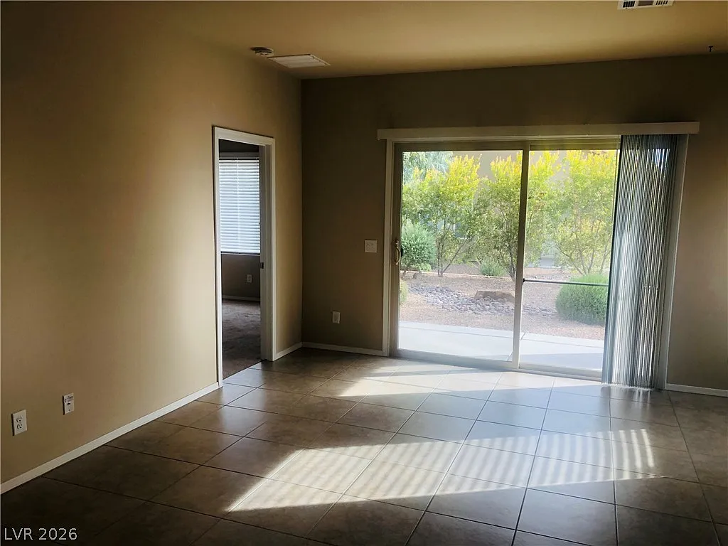 2 bed, 2.0 bath, 1157 sqft, $1,725 — Photo 1