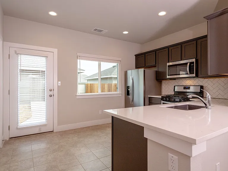4720 Portillo Way — Photo 5