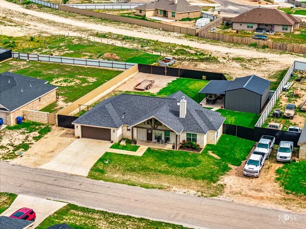 8370 Lynx Ln, San Angelo, TX 76901