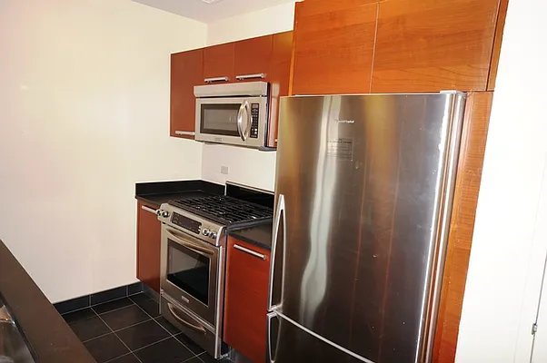 Rented by Stephen P. Wald | media 30