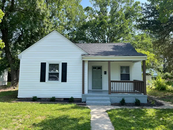 3 W Magruder St, Sandston, VA 23150