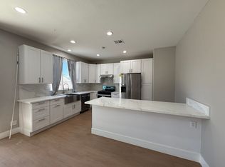 1786 Linn Way #1786, Lancaster, CA 93535