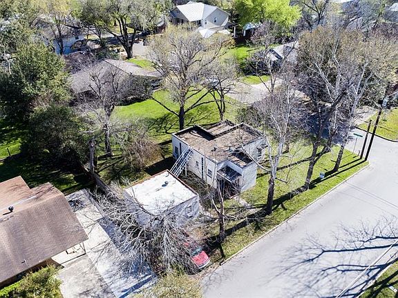 5th image of 998 Hayselton Ave