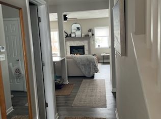 8685 Weaver Rd, Cicero, NY 13039